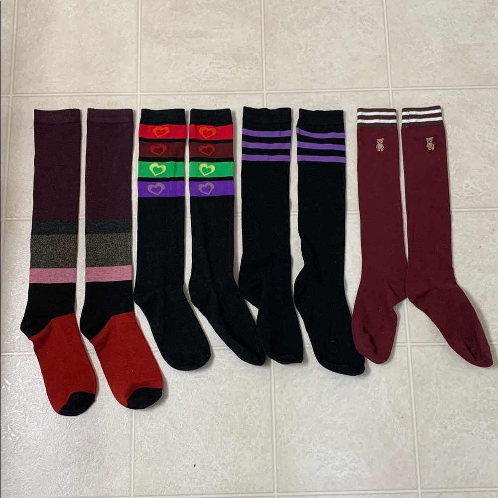 🌷3 for$25🌷Unbranded, SZ 5-10, 4 Pairs Of Knee High Socks, NWOT